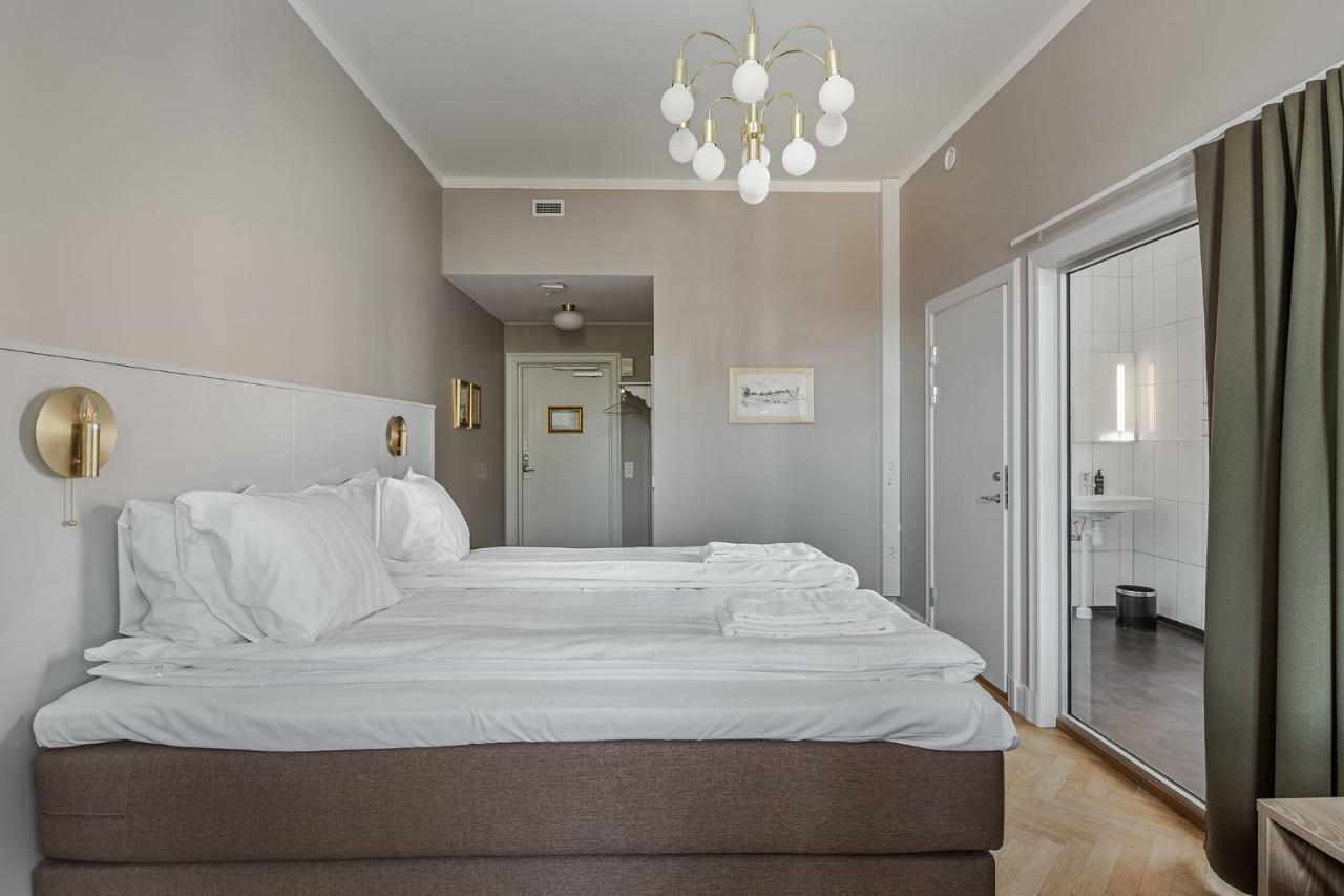 Livgrenadjaermaessen Hotell-Fest-Konferens Лінчепінг Екстер'єр фото